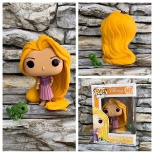 2015 Disney Rapunzel & Pascal Tangled 147 Funko Pop Vinyl Collector Figure Doll